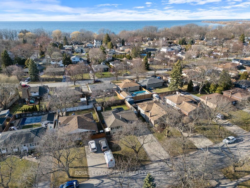 Photo 30 of 34 Cindy Drive, St. Catharines, Lakeshore — HOMEH