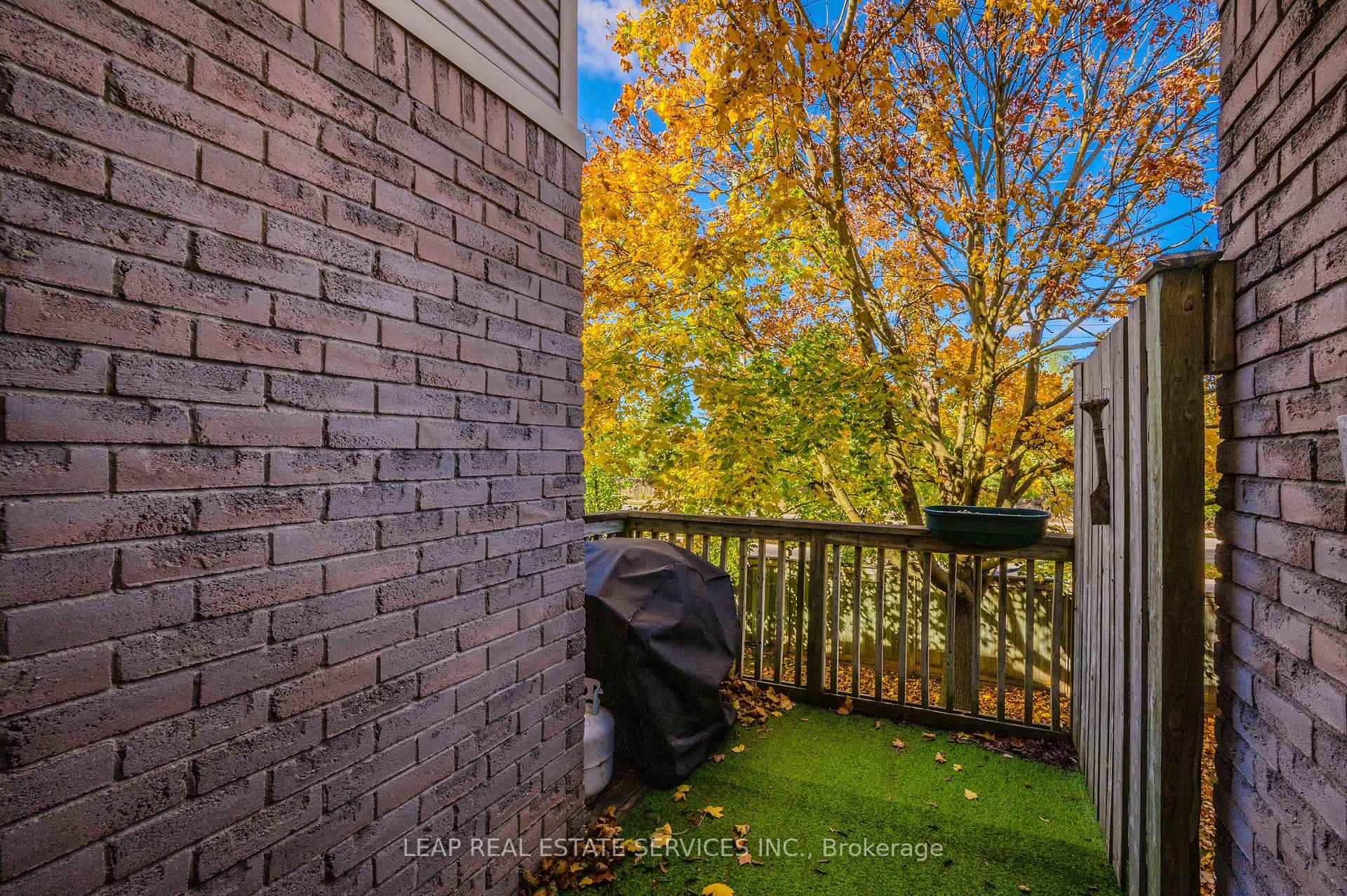Photo 27 of Unit 13, 365 Bennington Gate, Waterloo — HOMEH