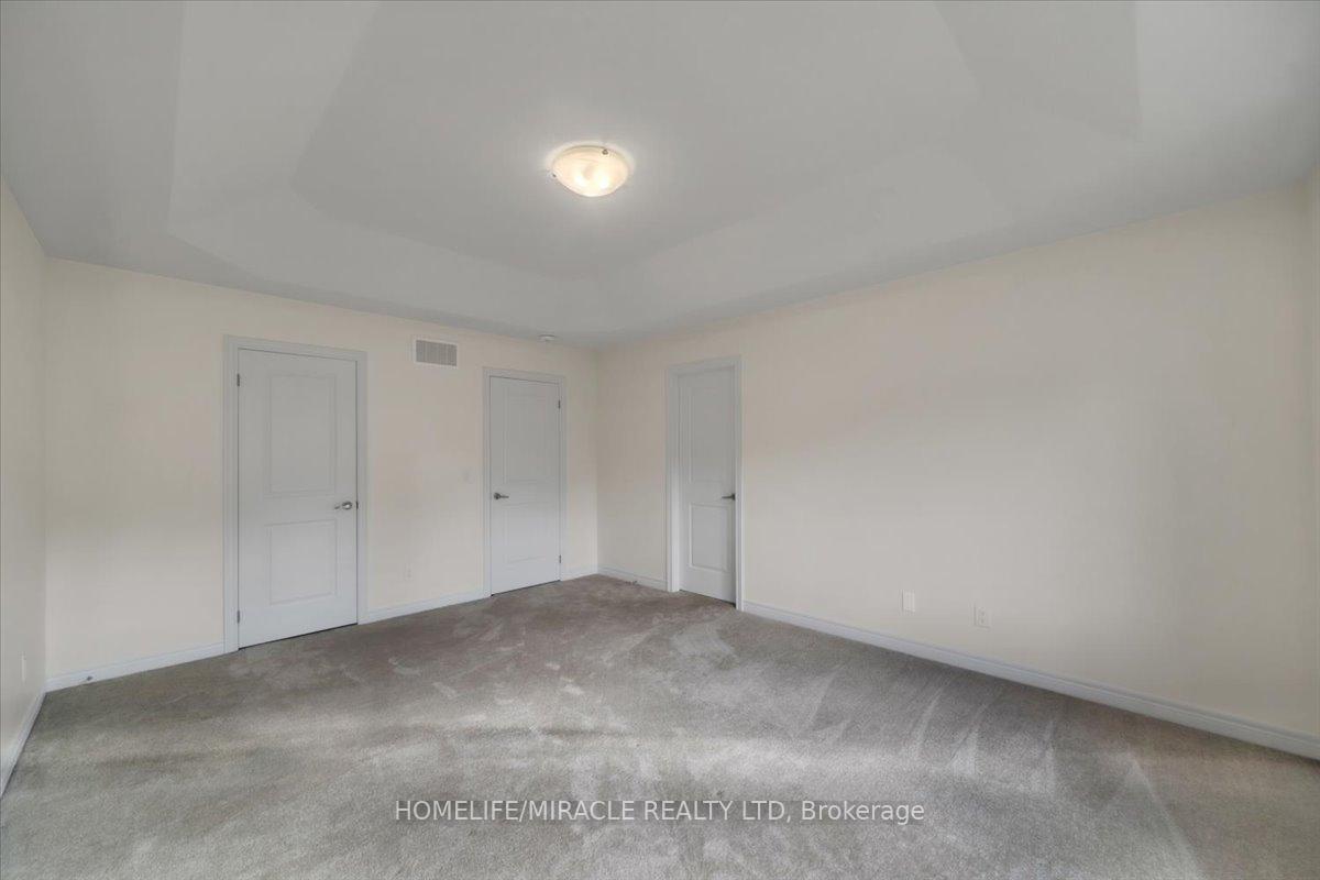 Photo 26 of 88 Grassbourne Avenue N, Kitchener — HOMEH