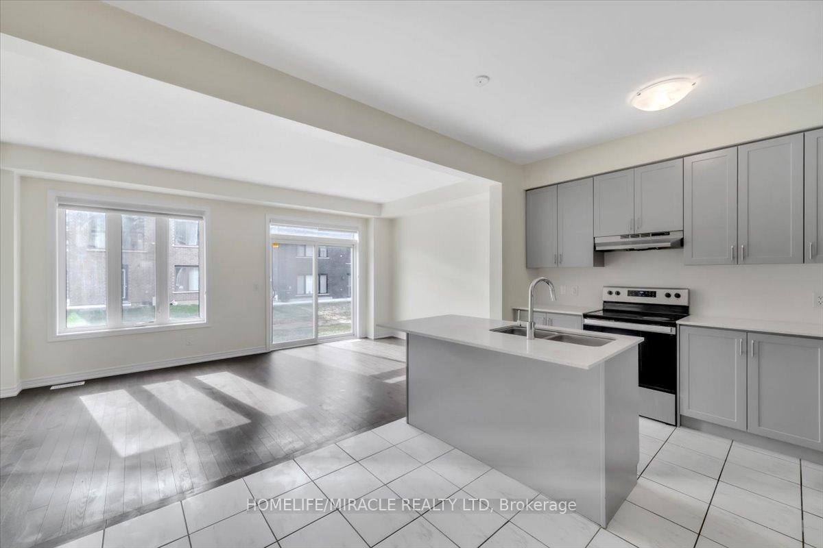 Photo 22 of 88 Grassbourne Avenue N, Kitchener — HOMEH