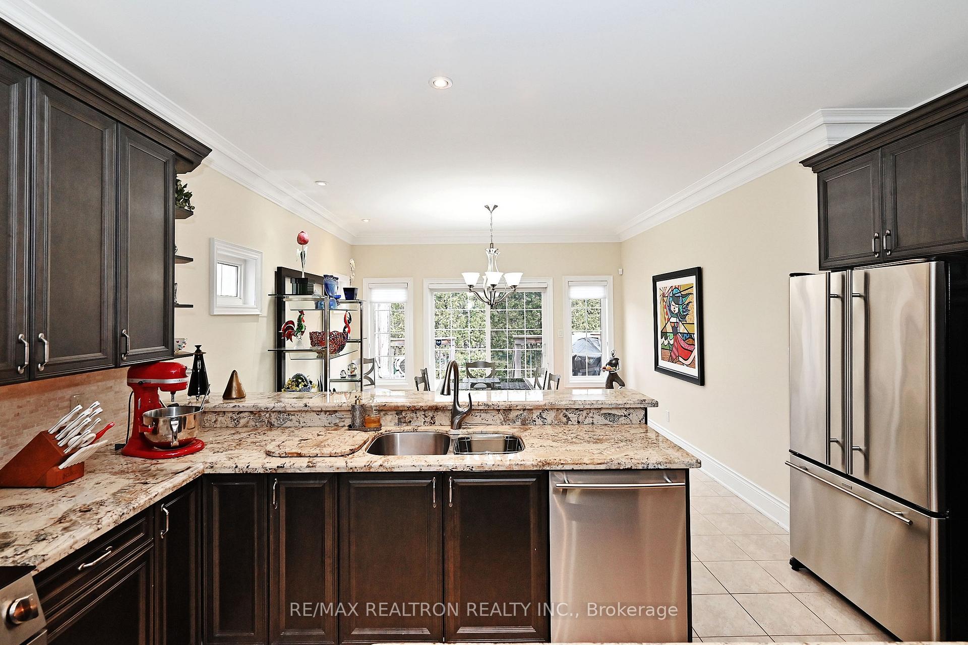 Photo 17 of 59 Ferretti Street, Vaughan, Patterson — HOMEH