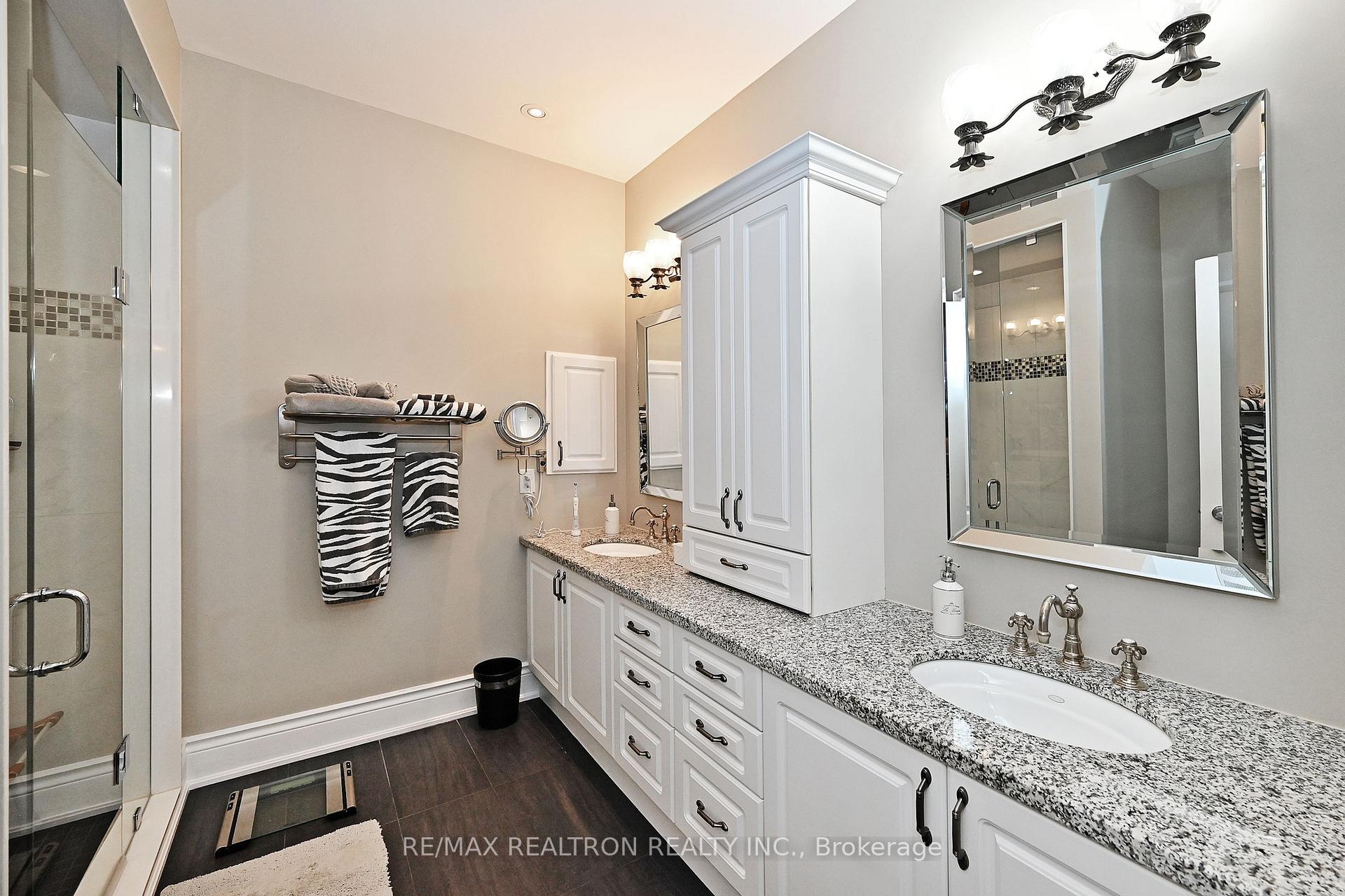 Photo 32 of 59 Ferretti Street, Vaughan, Patterson — HOMEH