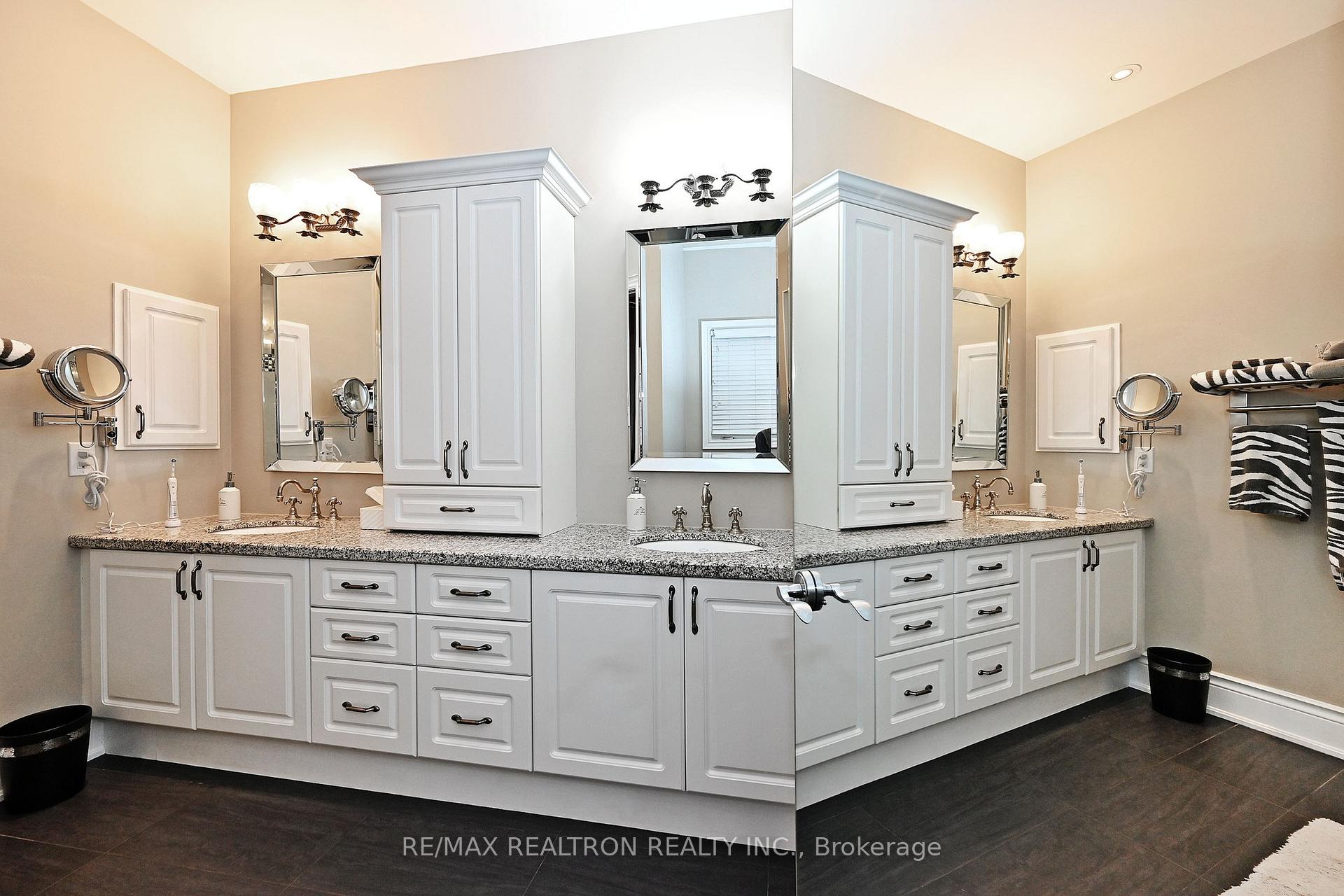 Photo 49 of 59 Ferretti Street, Vaughan, Patterson — HOMEH