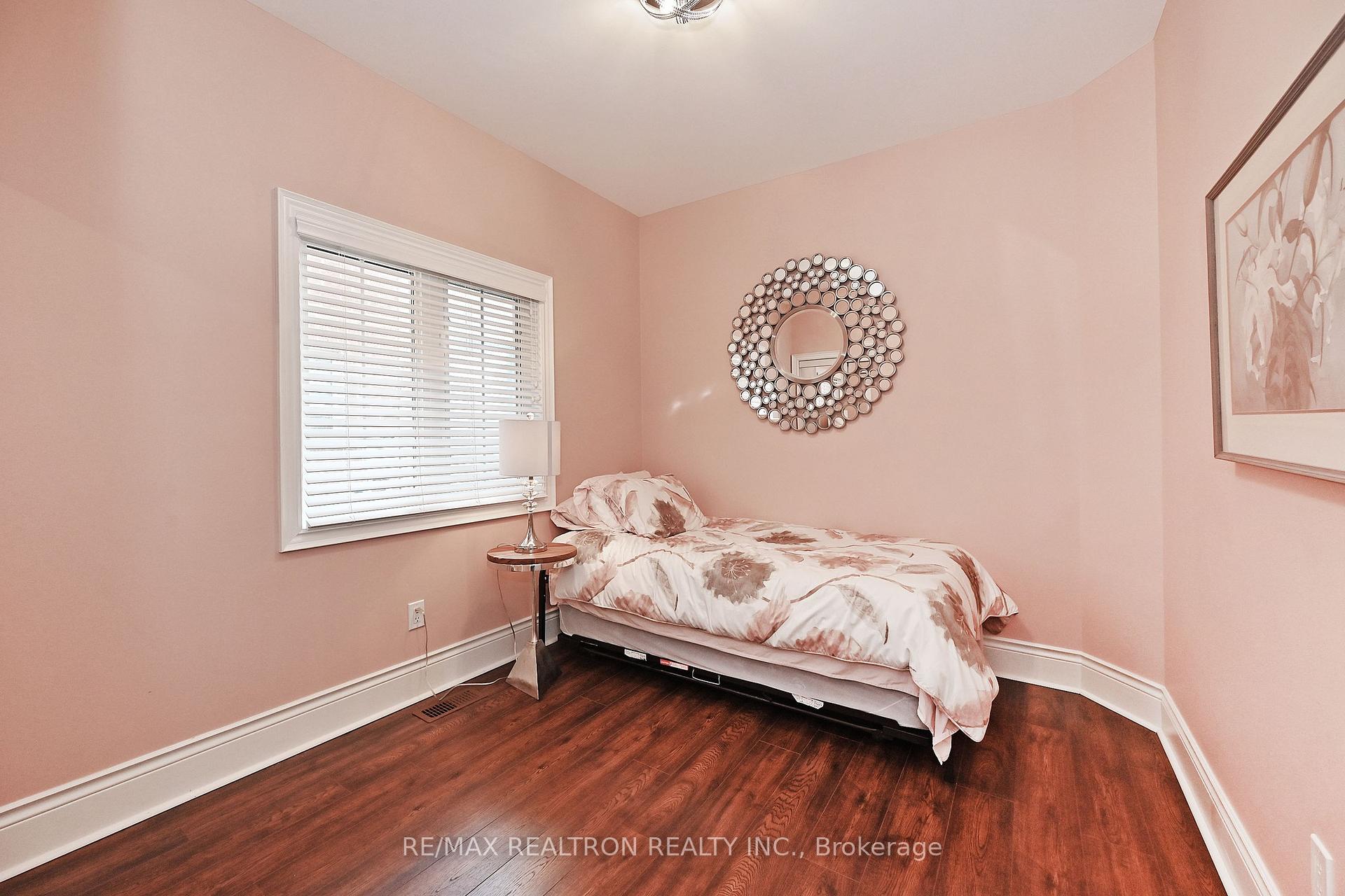 Photo 20 of 59 Ferretti Street, Vaughan, Patterson — HOMEH