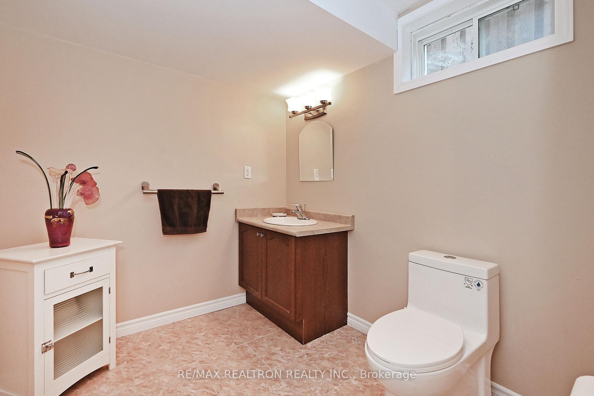 Photo 30 of 59 Ferretti Street, Vaughan, Patterson — HOMEH