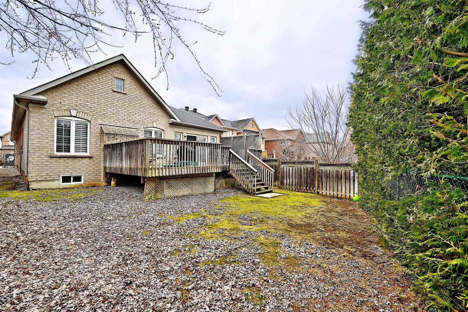 Photo 38 of 59 Ferretti Street, Vaughan, Patterson — HOMEH