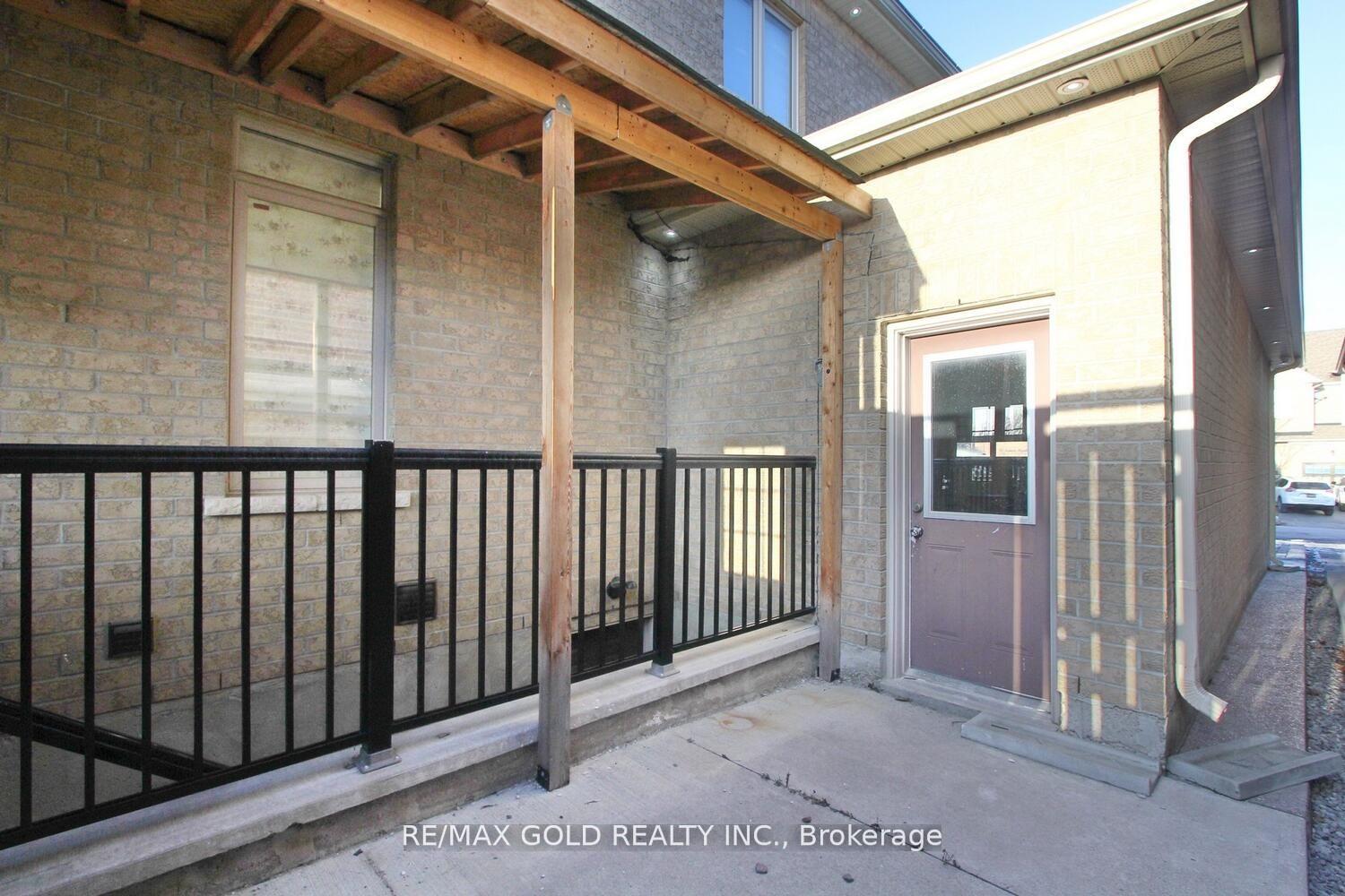 Photo 3 of 62 Leparc Road, Brampton, Vales of Castlemore North — HOMEH
