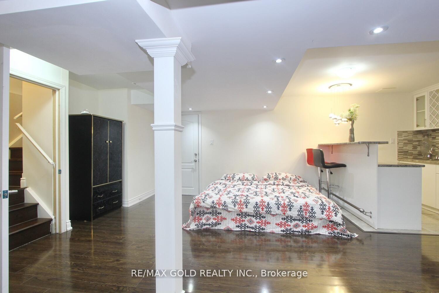 Photo 36 of 62 Leparc Road, Brampton, Vales of Castlemore North — HOMEH