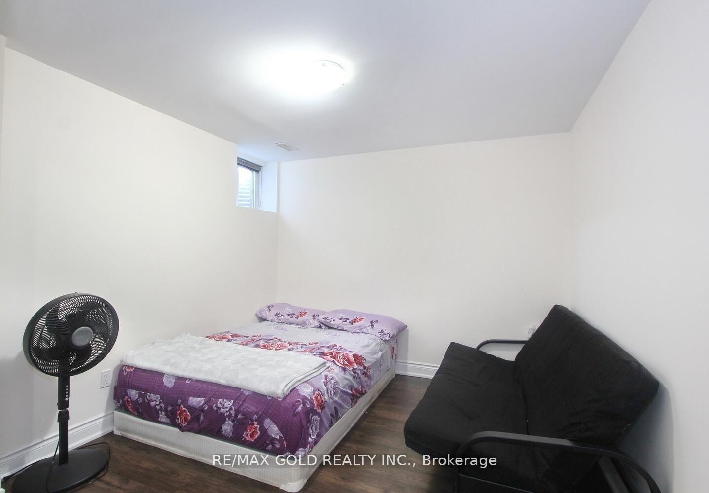 Photo 33 of 62 Leparc Road, Brampton, Vales of Castlemore North — HOMEH