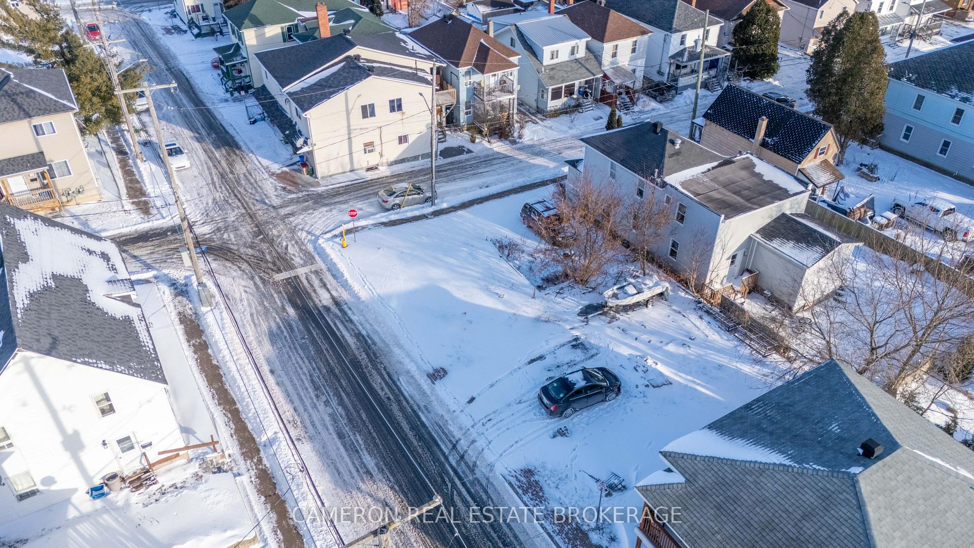 Photo 2 of 215 Prince Albert Street, Cornwall — HOMEH