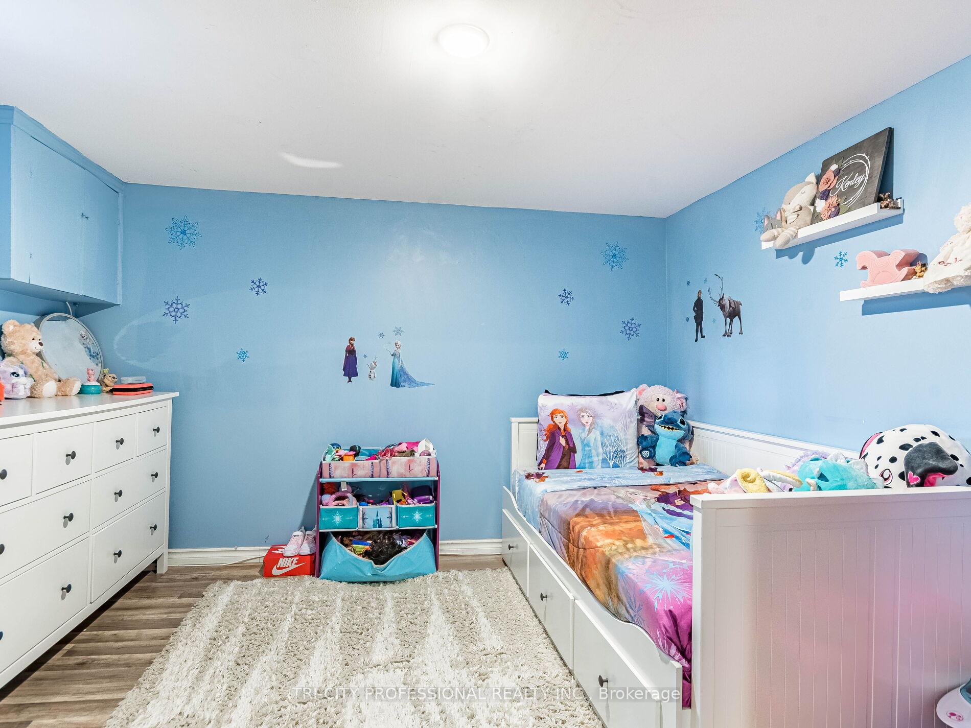 Photo 31 of 866 Krosno Boulevard, Pickering, Bay Ridges — HOMEH