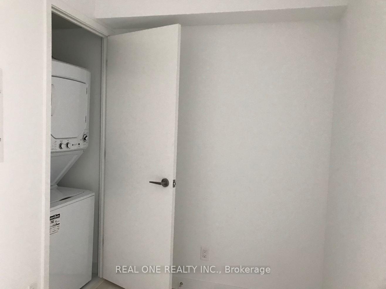 Photo 11 of Unit 1908, 501 Yonge St Street, Toronto, Church-Yonge Corridor — HOMEH
