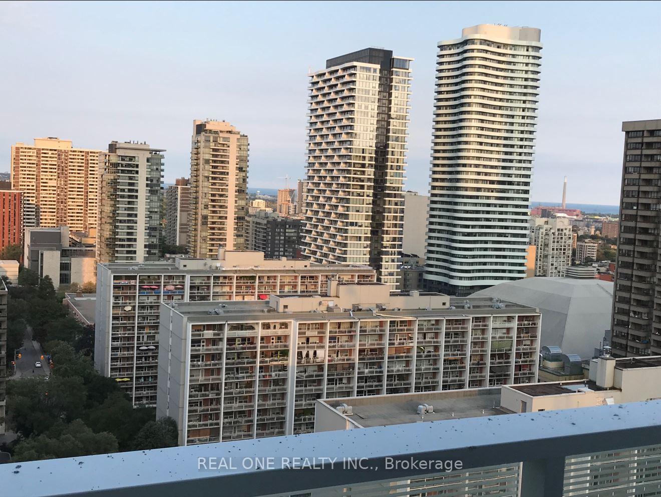Photo 6 of Unit 1908, 501 Yonge St Street, Toronto, Church-Yonge Corridor — HOMEH