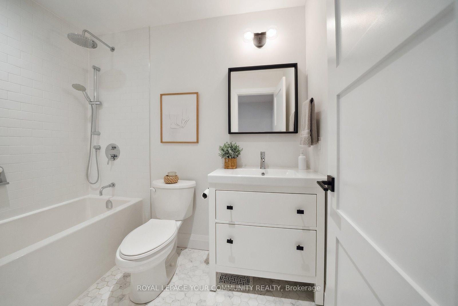 Photo 24 of 20 Durham Avenue, Toronto, Humewood-Cedarvale — HOMEH