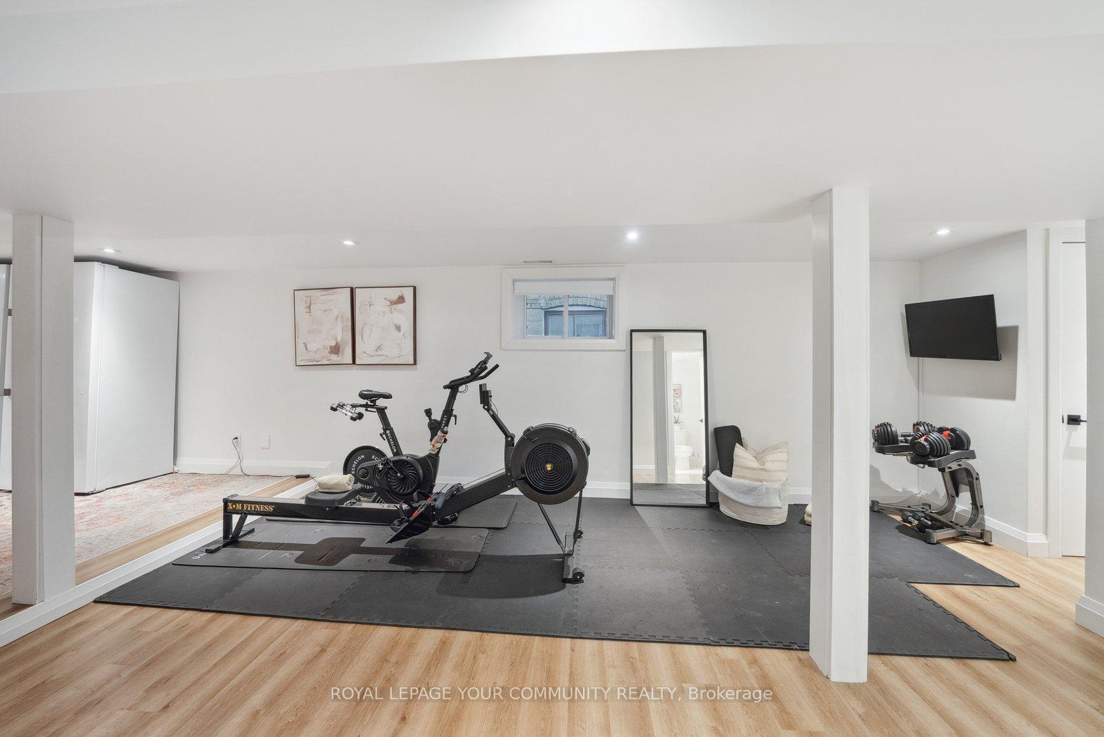 Photo 27 of 20 Durham Avenue, Toronto, Humewood-Cedarvale — HOMEH
