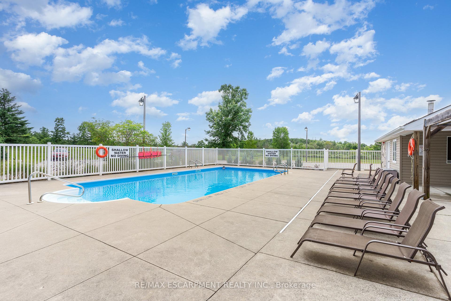 Photo 29 of 105 Glenariff Drive, Hamilton, Rural Flamborough — HOMEH