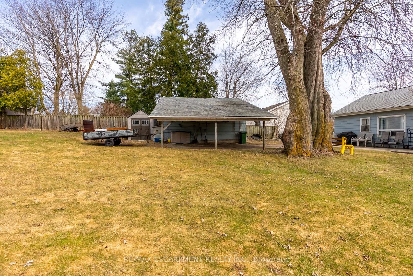 Photo 28 of 279 Parkside Drive, Hamilton, Waterdown — HOMEH
