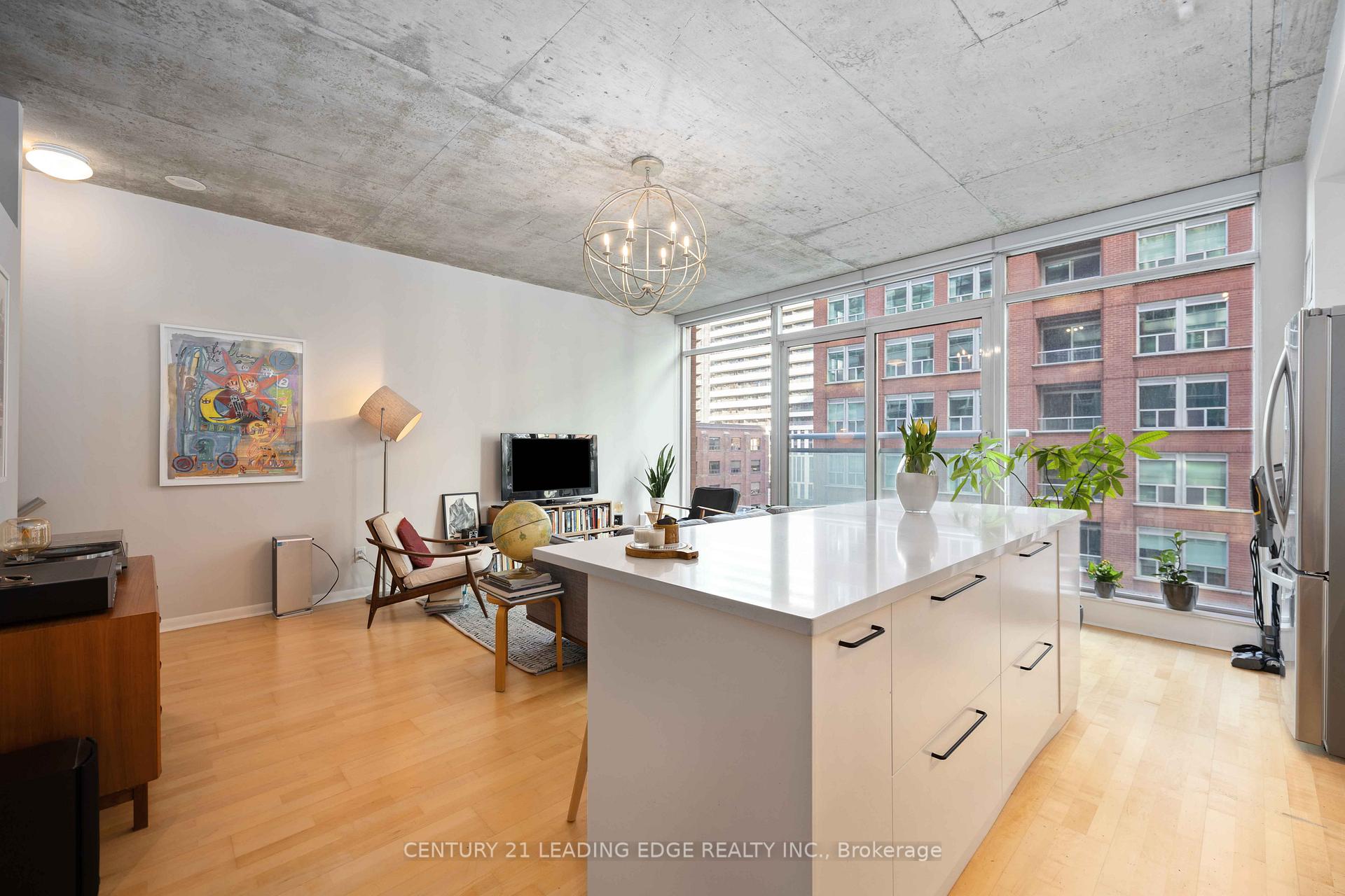 Photo 3 of Unit 511, 333 Adelaide Street E, Toronto, Moss Park — HOMEH