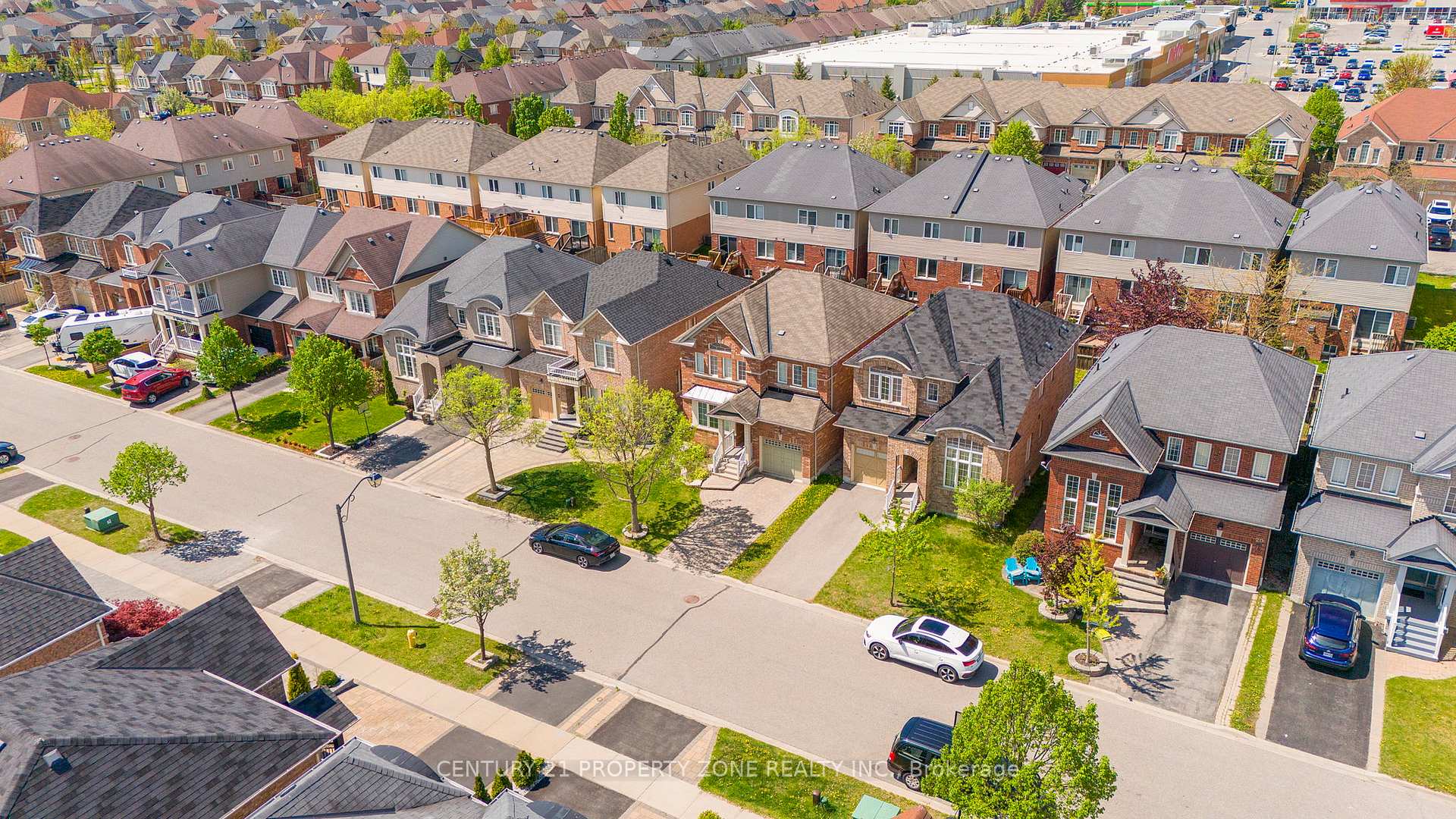 Photo 9 of 16 Watersplace Avenue, Ajax, Northeast Ajax — HOMEH