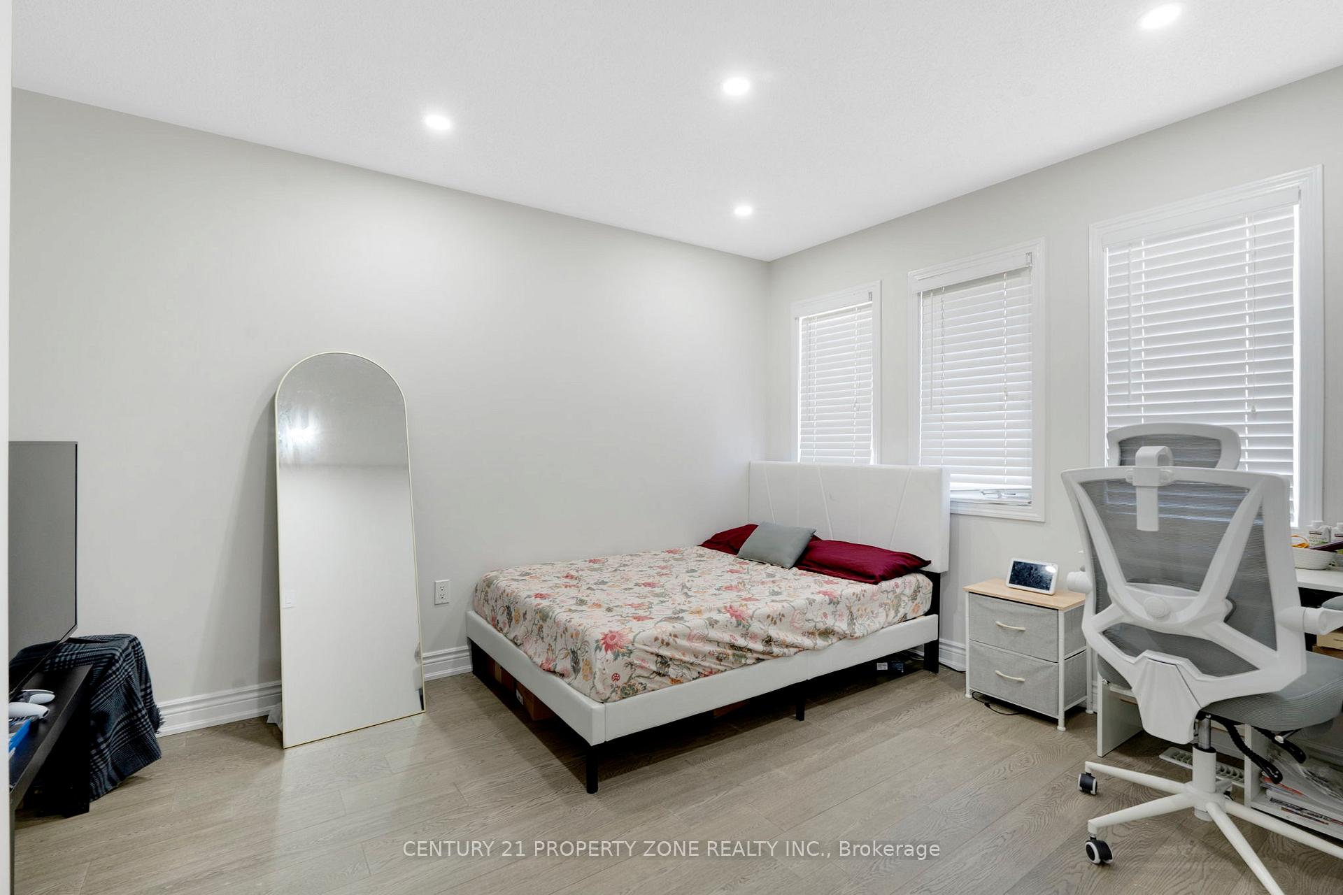 Photo 27 of 16 Watersplace Avenue, Ajax, Northeast Ajax — HOMEH