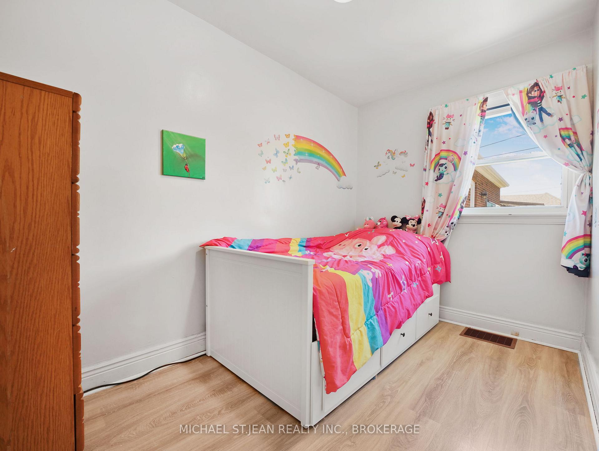 Photo 38 of 89 Cameron Avenue S, Hamilton, Glenview — HOMEH