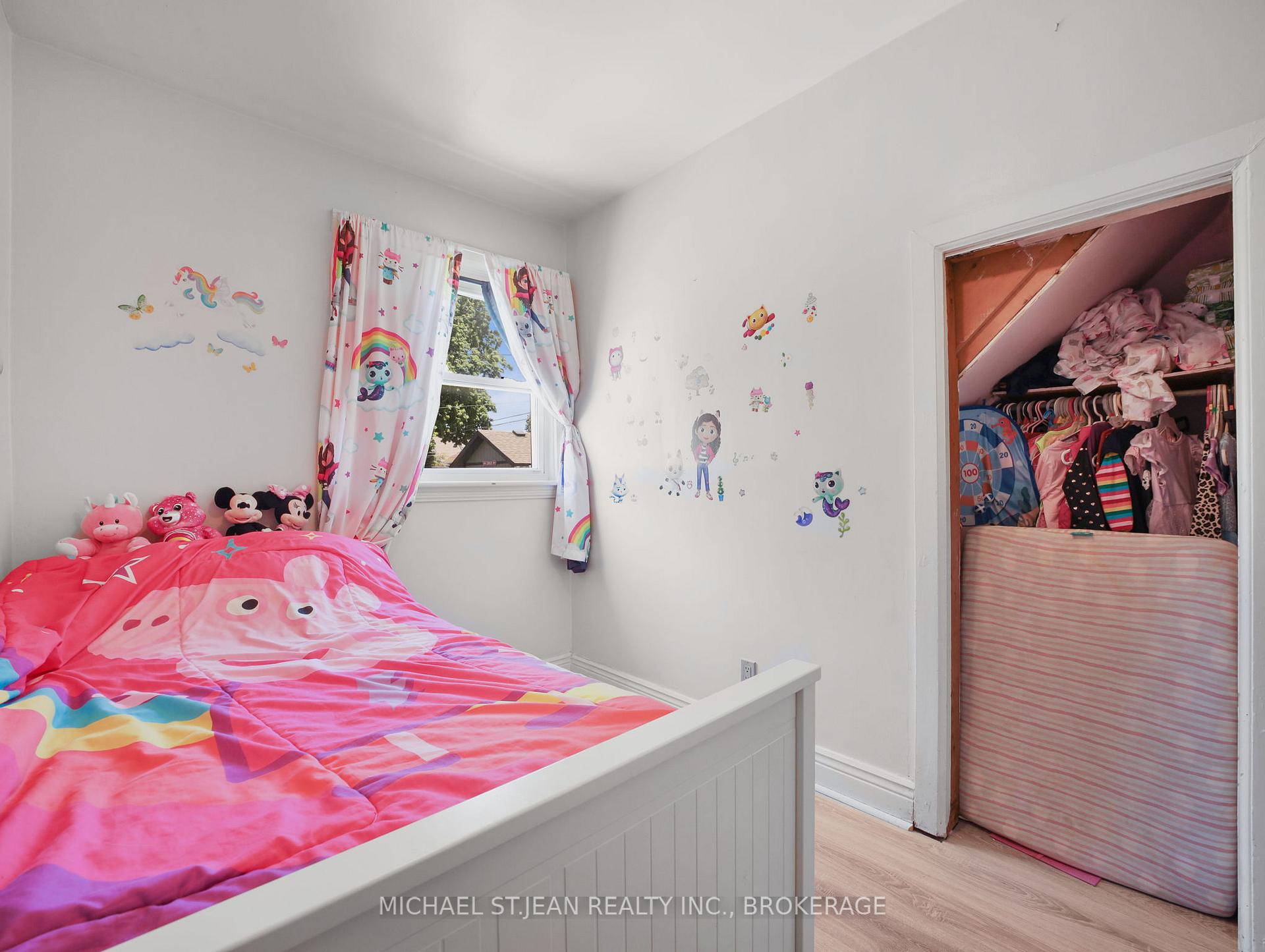 Photo 39 of 89 Cameron Avenue S, Hamilton, Glenview — HOMEH