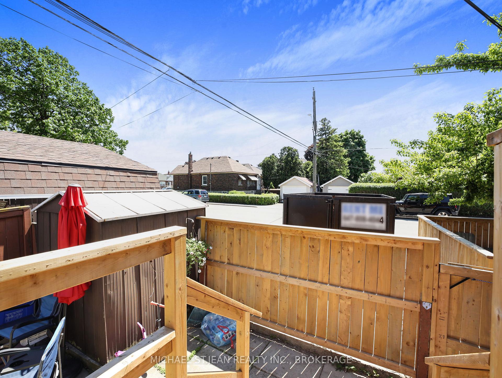 Photo 22 of 89 Cameron Avenue S, Hamilton, Glenview — HOMEH