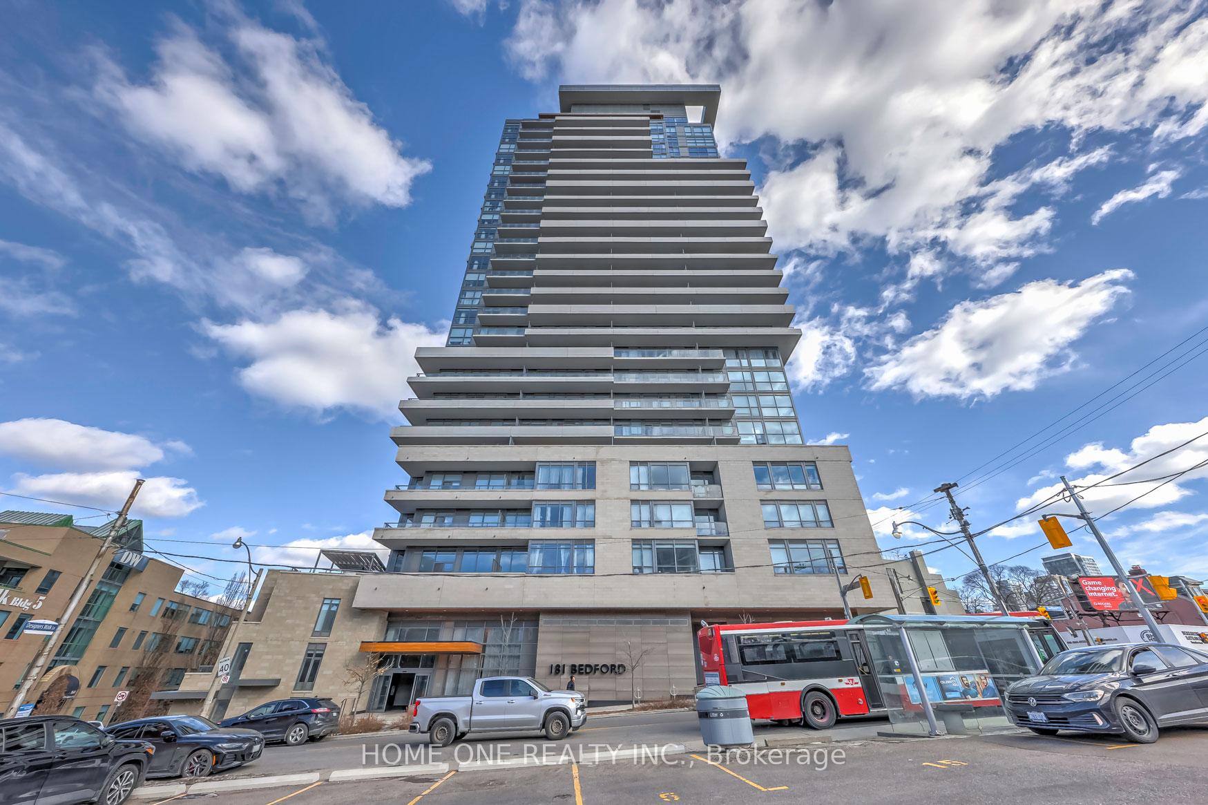 Front of Unit 404, 181 Bedford Road