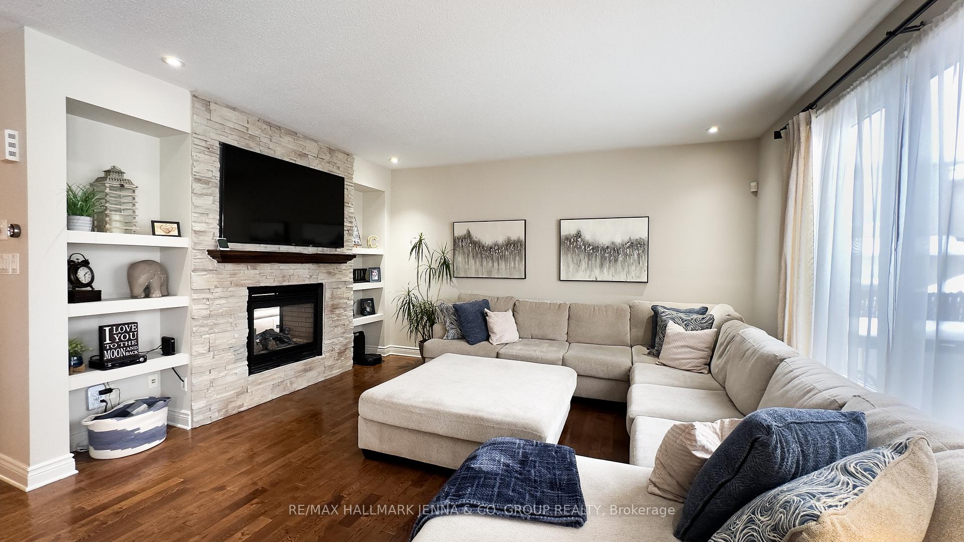Photo 7 of 226 Marjan Crescent, Ottawa, Barrhaven - Strandherd — HOMEH