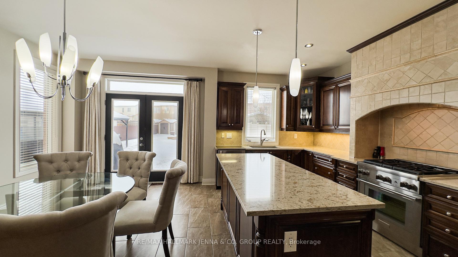 Photo 9 of 226 Marjan Crescent, Ottawa, Barrhaven - Strandherd — HOMEH