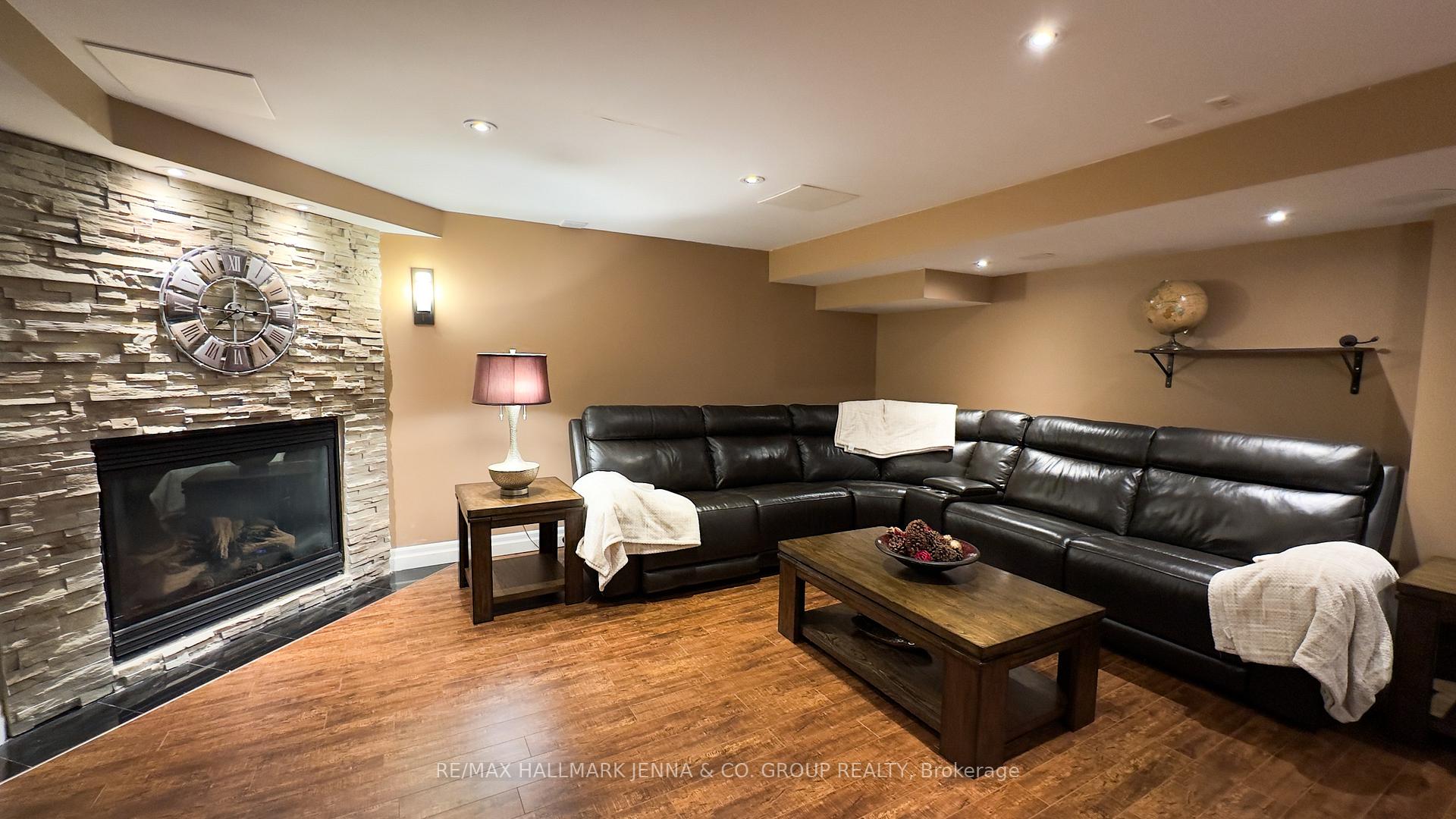 Photo 28 of 226 Marjan Crescent, Ottawa, Barrhaven - Strandherd — HOMEH