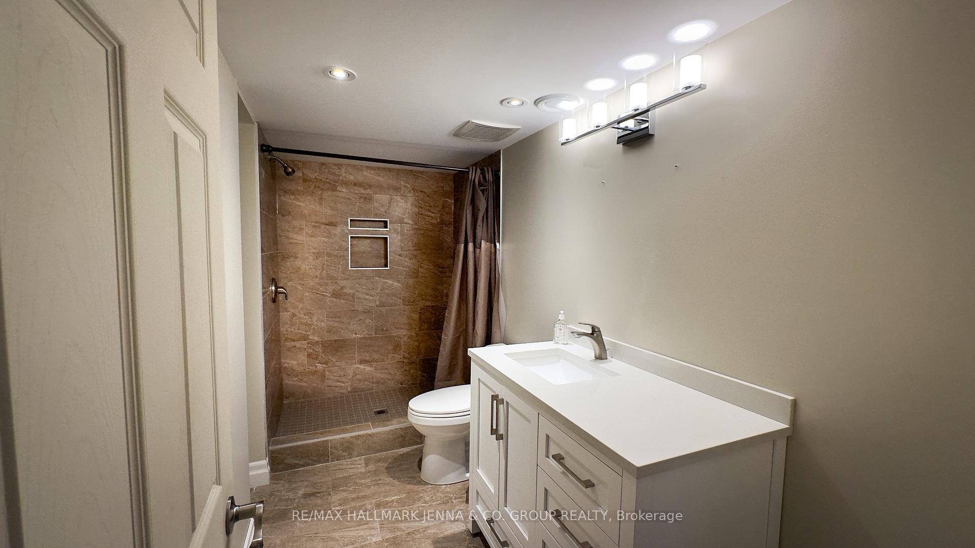 Photo 30 of 226 Marjan Crescent, Ottawa, Barrhaven - Strandherd — HOMEH