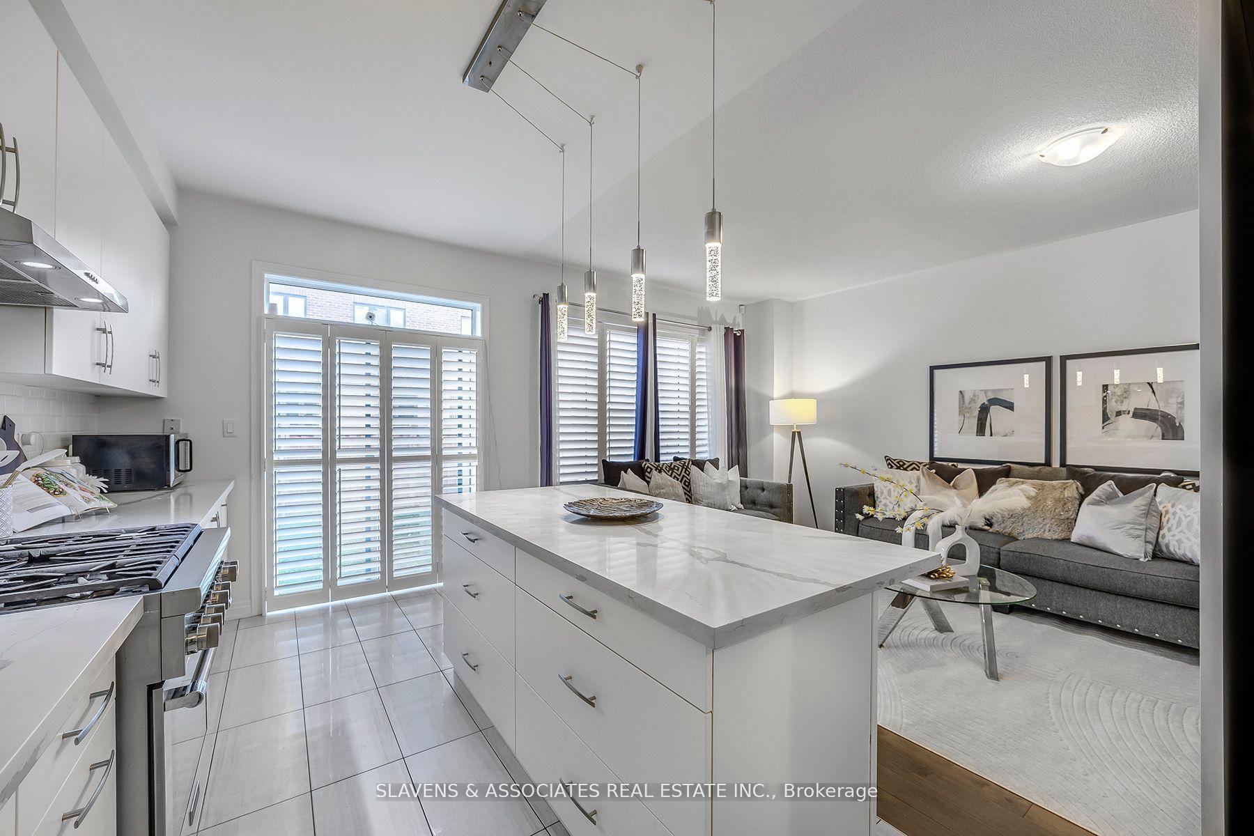 Photo 10 of 35 Mulgrave Street, Whitby, Rural Whitby — HOMEH