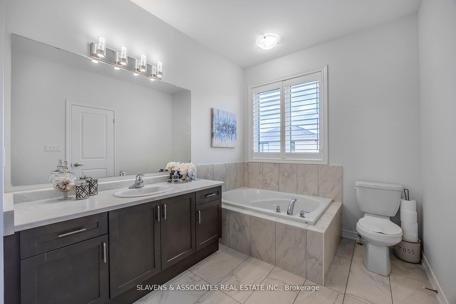 Photo 22 of 35 Mulgrave Street, Whitby, Rural Whitby — HOMEH