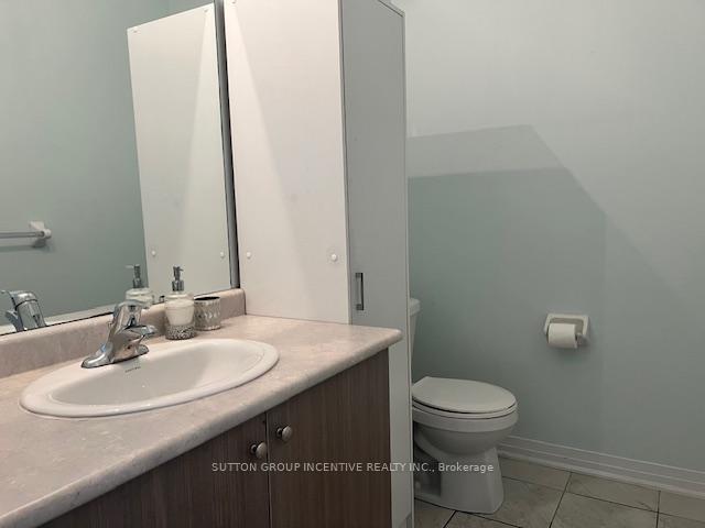 Photo 7 of 3 Bedford Estates Crescent, Barrie, Bayshore — HOMEH