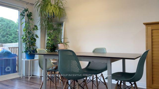 Photo 12 of 3 Bedford Estates Crescent, Barrie, Bayshore — HOMEH