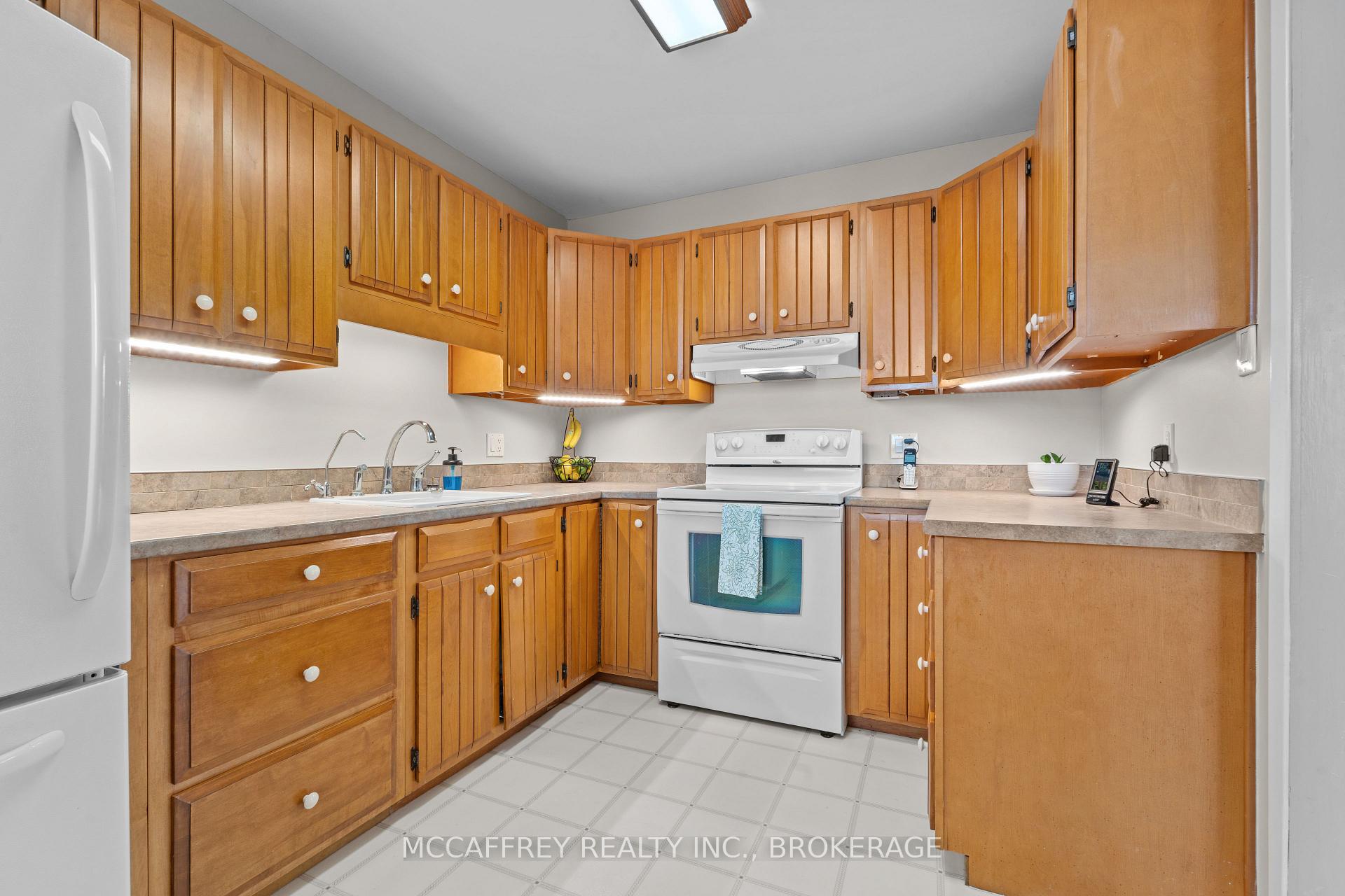 Photo 23 of 5507 Opinicon Road, Frontenac, Frontenac South — HOMEH