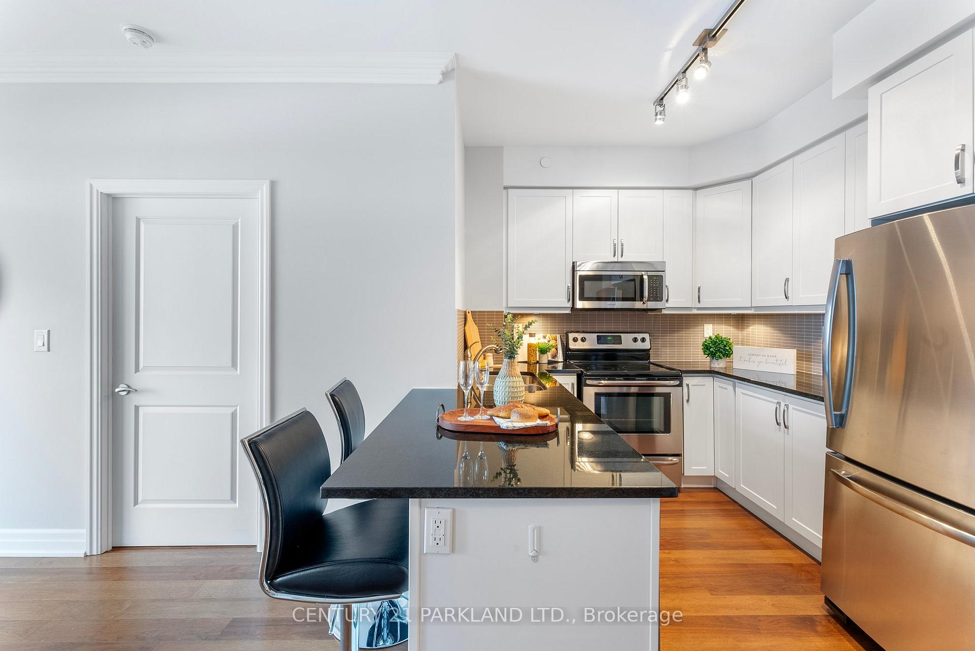 Photo 18 of Unit 326, 111 Civic Square Gate, Aurora, Bayview Wellington — HOMEH