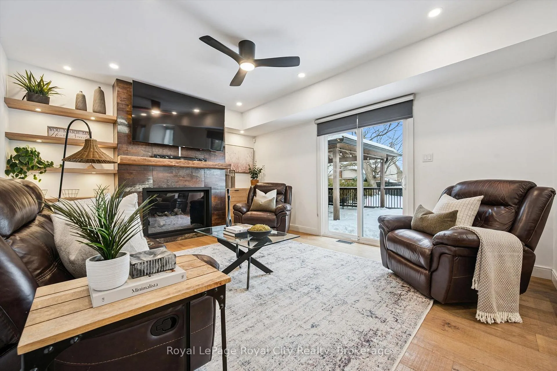 Photo 14 of 4 Gryphon Place, Guelph, Kortright West — HOMEH