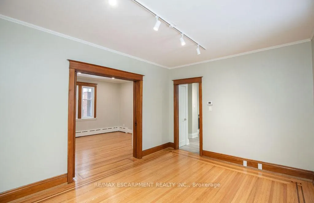 Photo 8 of Unit 1, 22 Prospect Street S, Hamilton, Stipley — HOMEH