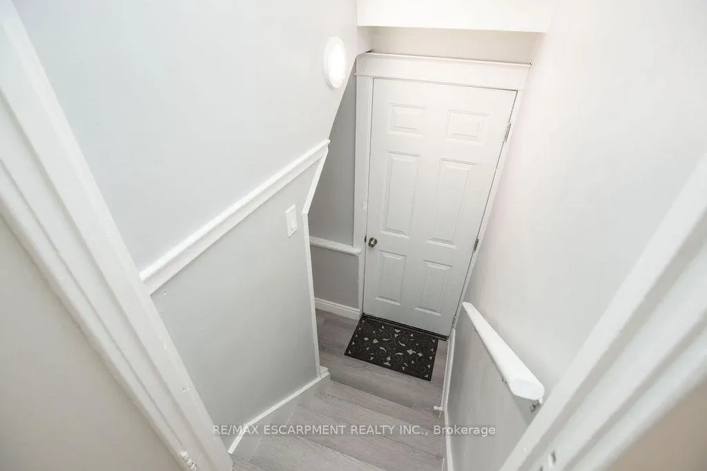 Photo 21 of Unit 1, 22 Prospect Street S, Hamilton, Stipley — HOMEH