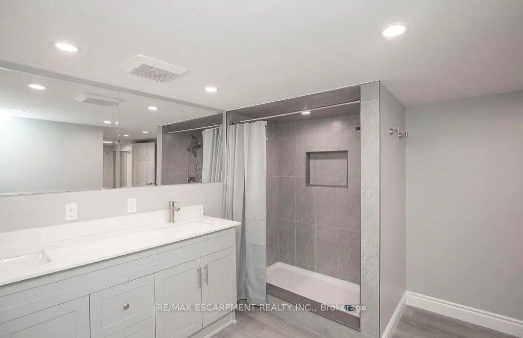 Photo 25 of Unit 1, 22 Prospect Street S, Hamilton, Stipley — HOMEH