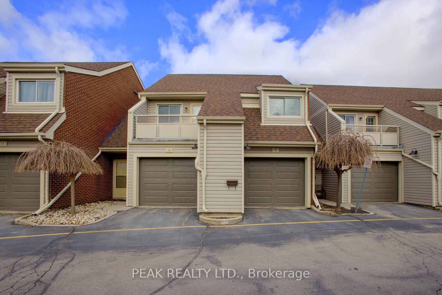 Photo 5 of Unit 9, 337 Kingswood Drive, Kitchener — HOMEH