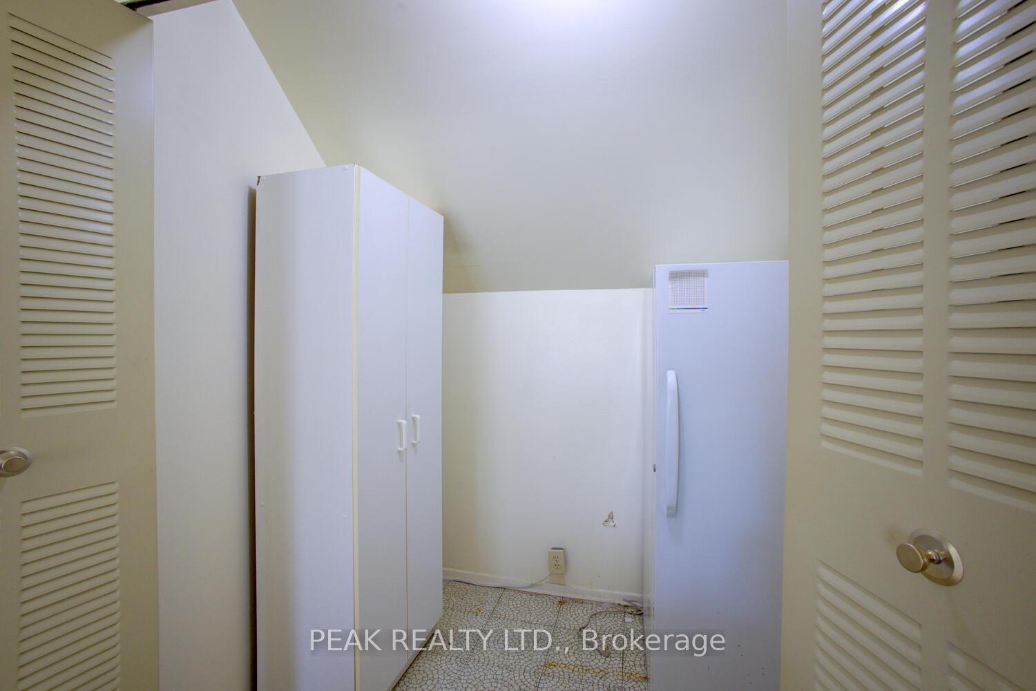 Photo 15 of Unit 9, 337 Kingswood Drive, Kitchener — HOMEH