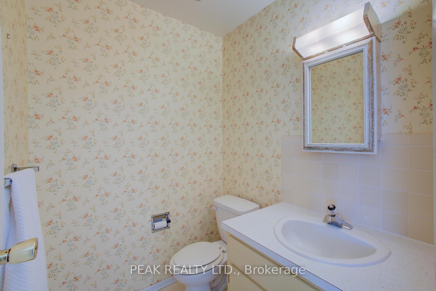 Photo 27 of Unit 9, 337 Kingswood Drive, Kitchener — HOMEH