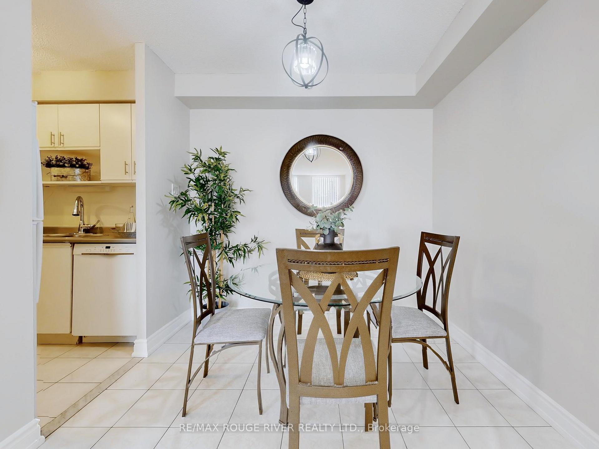 Photo 5 of Unit 305, 1530 Pickering Parkway, Pickering, Town Centre — HOMEH