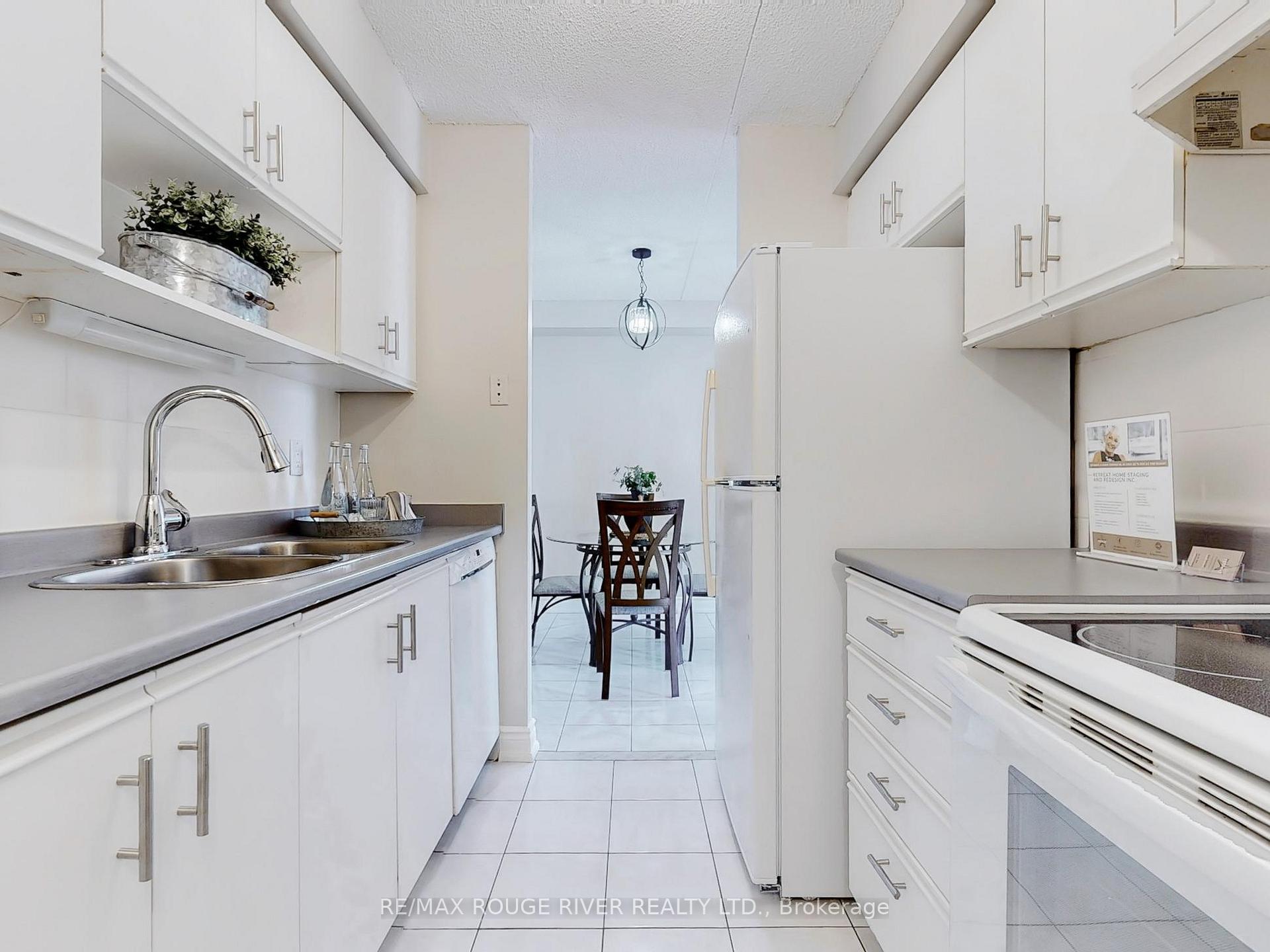 Photo 19 of Unit 305, 1530 Pickering Parkway, Pickering, Town Centre — HOMEH