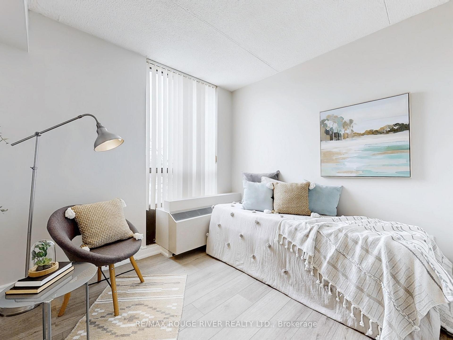 Photo 16 of Unit 305, 1530 Pickering Parkway, Pickering, Town Centre — HOMEH