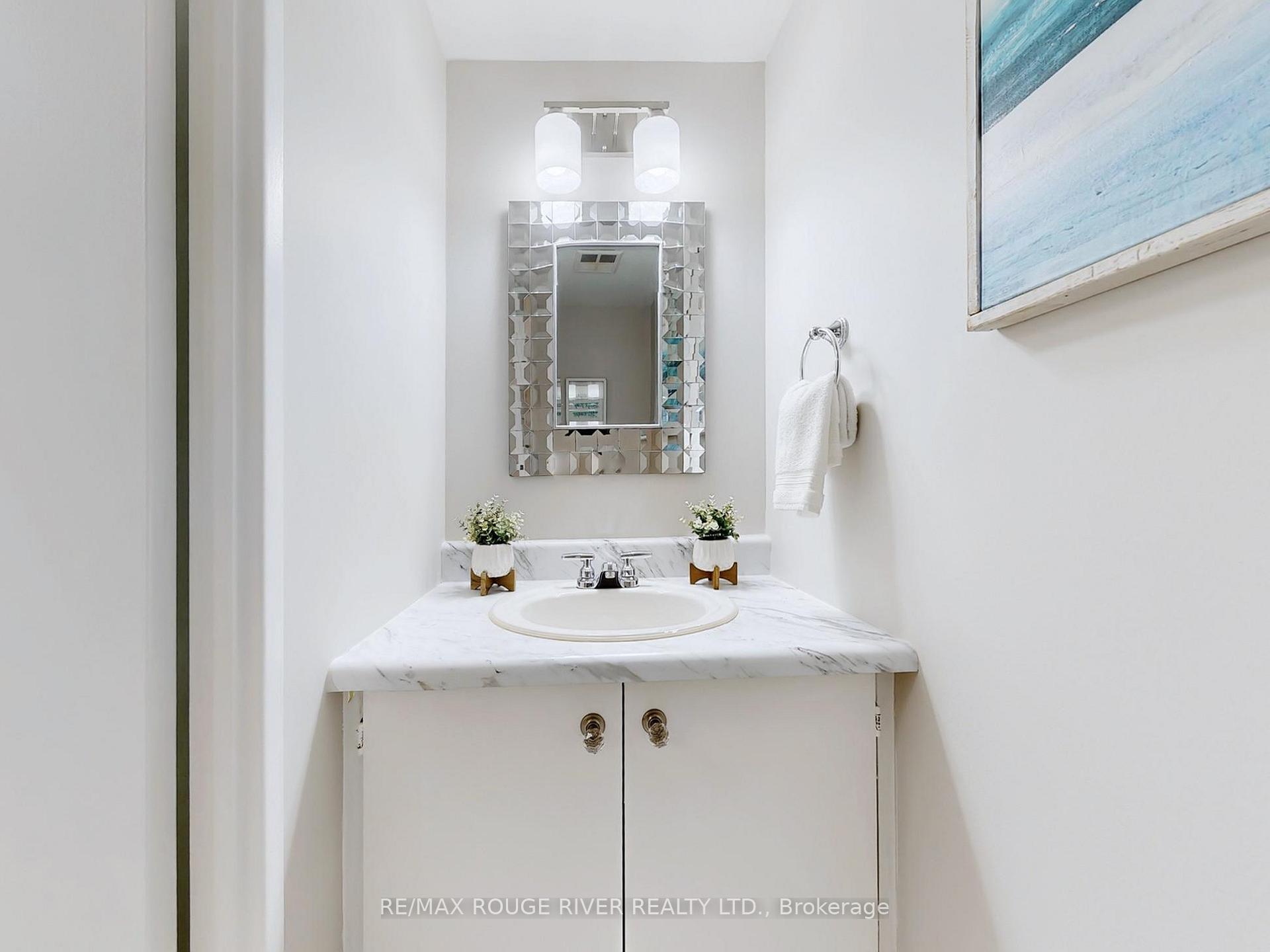 Photo 17 of Unit 305, 1530 Pickering Parkway, Pickering, Town Centre — HOMEH