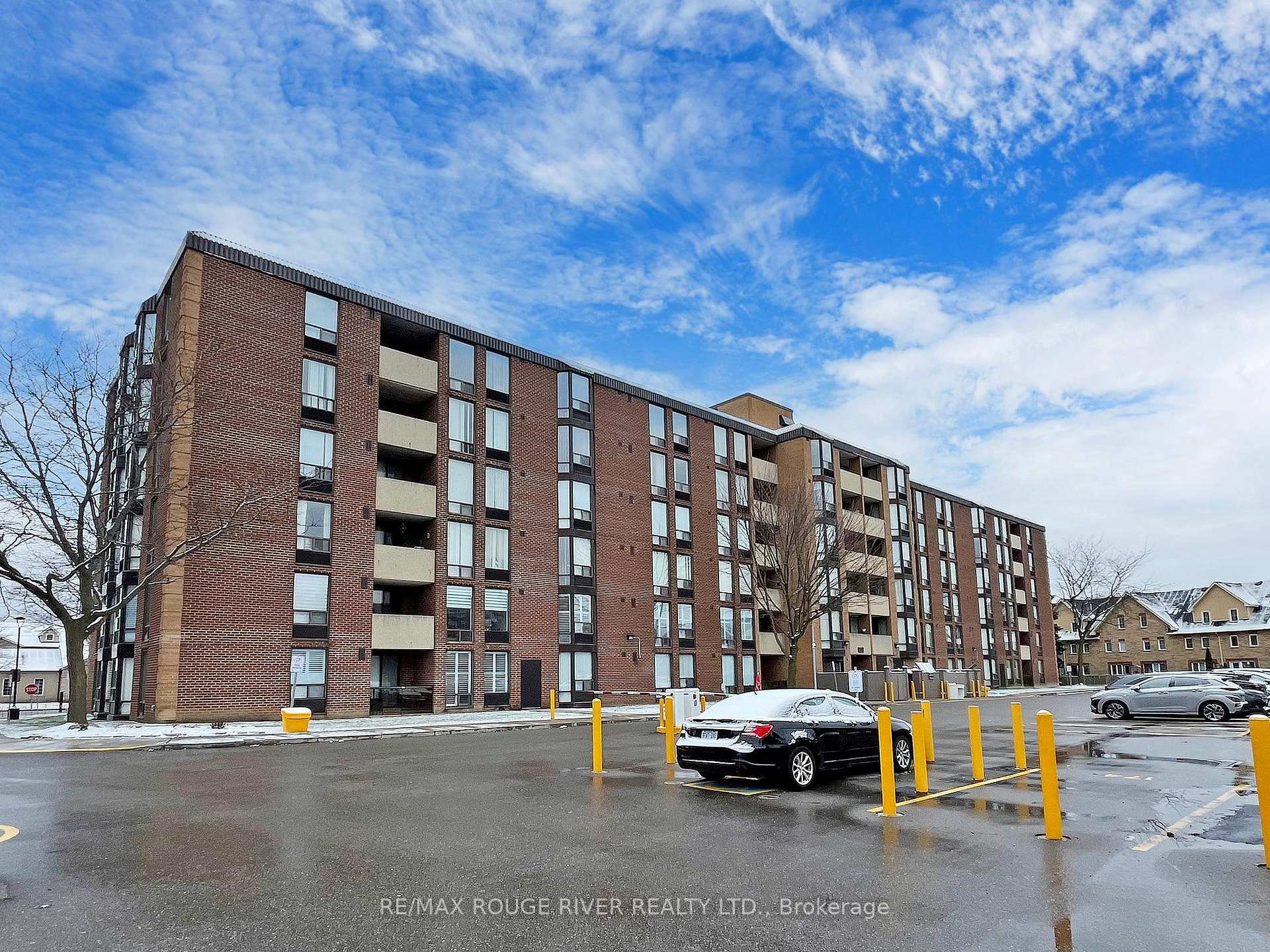 Photo 34 of Unit 305, 1530 Pickering Parkway, Pickering, Town Centre — HOMEH